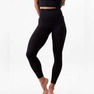 Athleta Elation Ultra High Rise Black 7/8 Legging, Womens XS